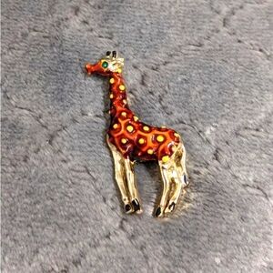 Vintage 1980's Enamel & Goldtone Giraffe Brooche